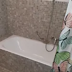 - Studio/mezzanine A 2 Pas Du Telecabine Διαμέρισμα