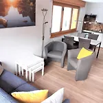 - Studio/mezzanine A 2 Pas Du Telecabine アパート